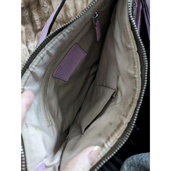 Coach Peyton Signature Crossbody F18926 Khaki Lavender Canvas Bag - Picture 7 of 13